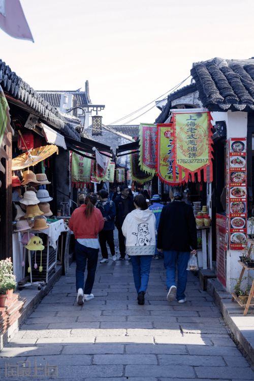 砀山古城吃瓜现场视频