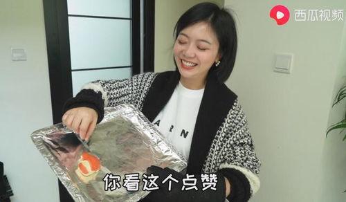 自曝吃瓜的视频是真的吗,自曝吃瓜视频真实性揭秘