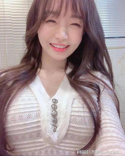 美女各种吃瓜图片视频,盘点各大美女的吃瓜瞬间