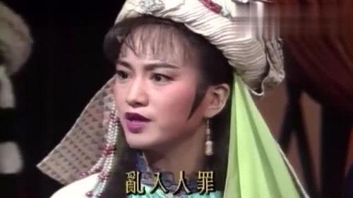 鸡皮娘娘吃瓜视频播放,吃瓜视频播放量飙升揭秘