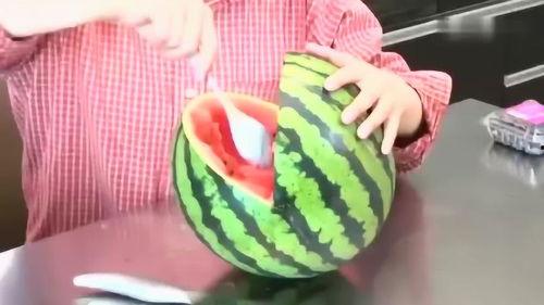 网上吃瓜视频会怎样,短视频背后的娱乐现象解析