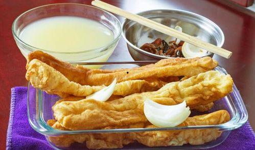 吃瓜少女魏淑芬油条视频,吃瓜少女的美食探秘之旅