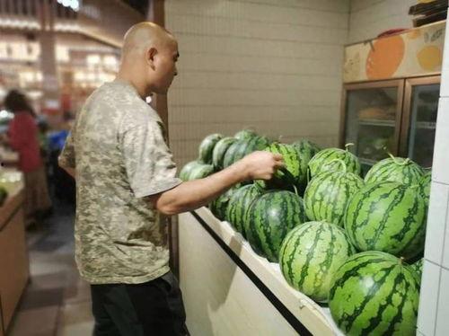 美国邻居吃瓜视频大全,吃瓜视频大全精彩瞬间