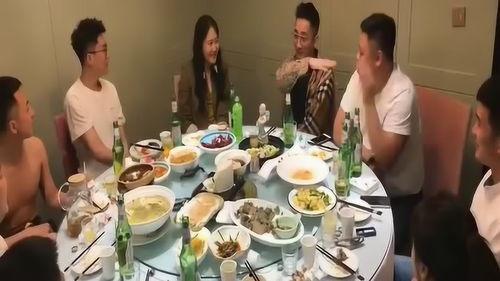 吃瓜少女怎么玩视频,轻松解锁娱乐新姿势