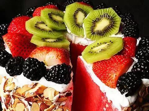 吃小瓜蛋糕的视频素材大全,甜蜜滋味，尽在这一刻