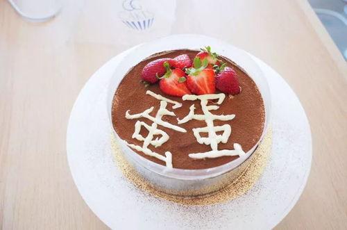 吃小瓜蛋糕的视频素材大全,甜蜜滋味，尽在这一刻