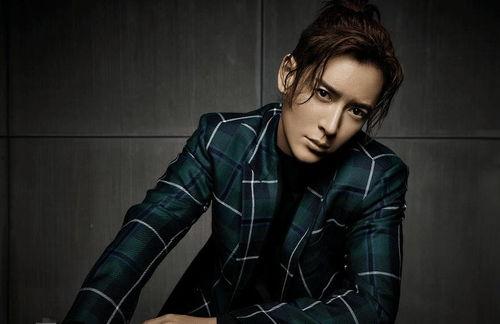 吃瓜达人韩栋完整视频,一场视觉盛宴的完整视频回顾