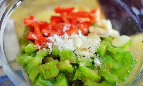 冰镇凉瓜怎么做的吃视频,冰镇凉瓜制作视频详解